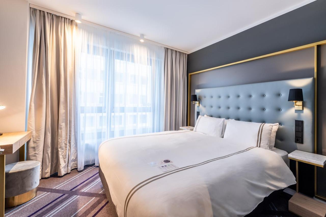 Premier Inn Saarbruecken City Centre Buitenkant foto