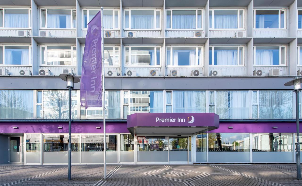 Premier Inn Saarbruecken City Centre Buitenkant foto