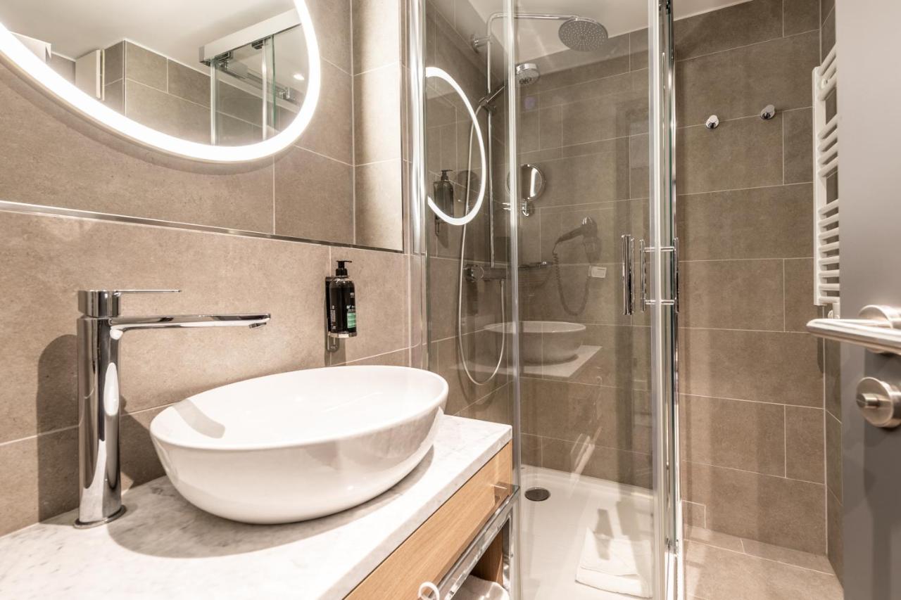 Premier Inn Saarbruecken City Centre Buitenkant foto