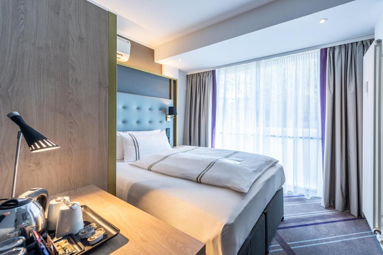 Premier Inn Saarbruecken City Centre Buitenkant foto